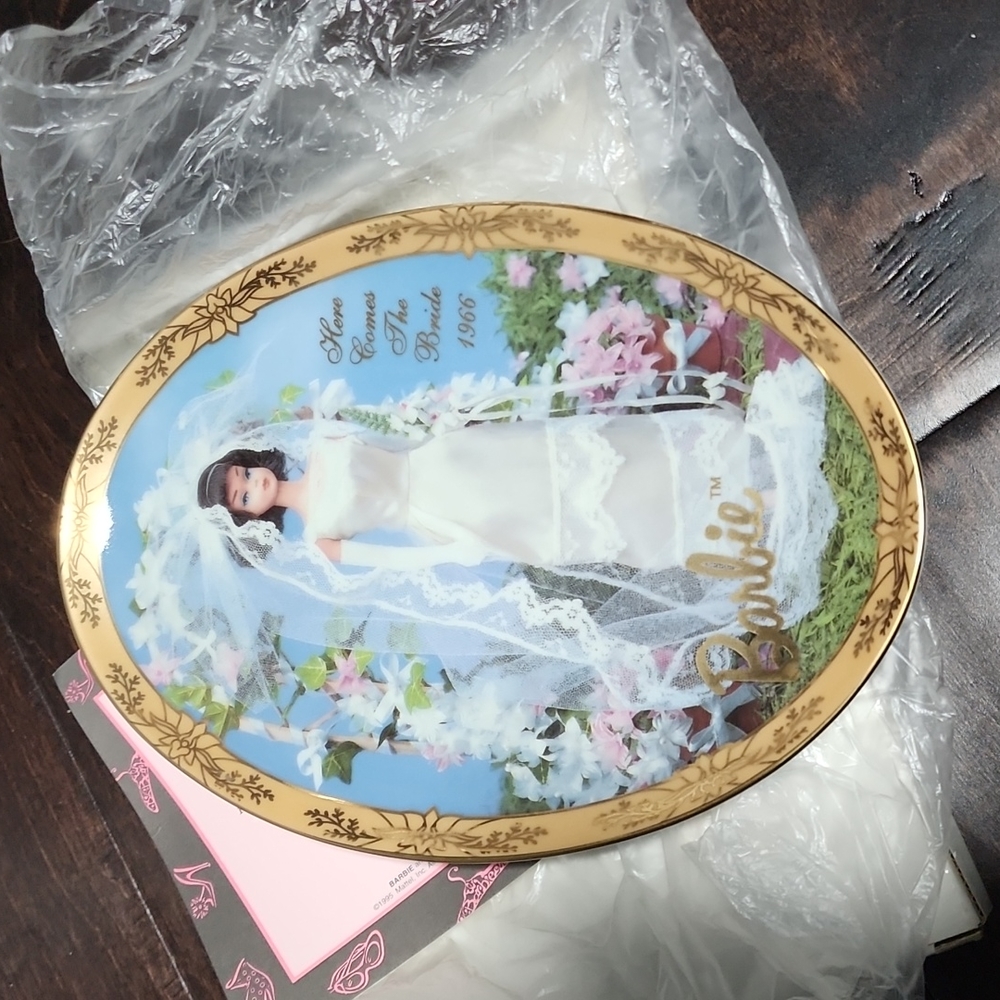 Enesco Barbie Collectors Plate